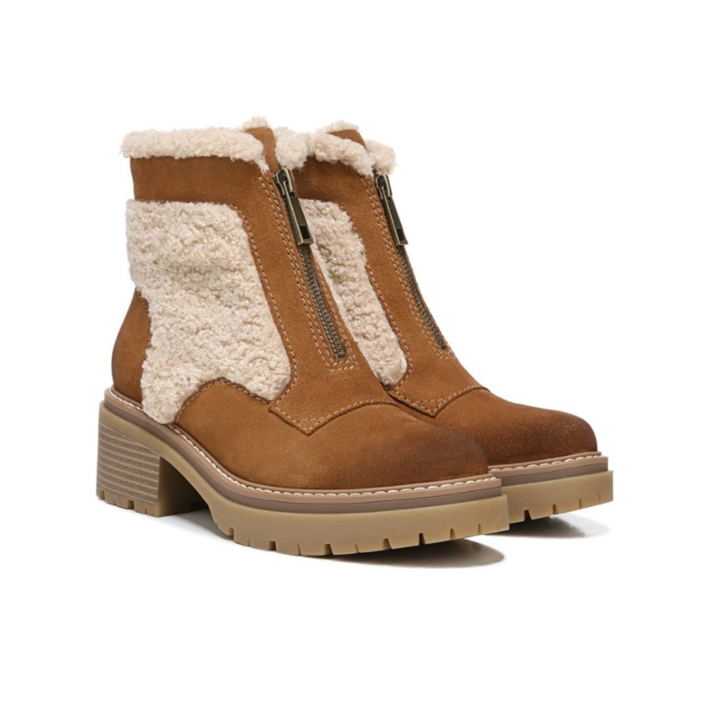 NWT Naturalizer Jett suede Bootie